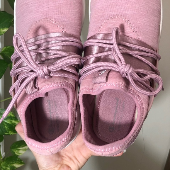 Champion Sneakers - Picture 6 of 7